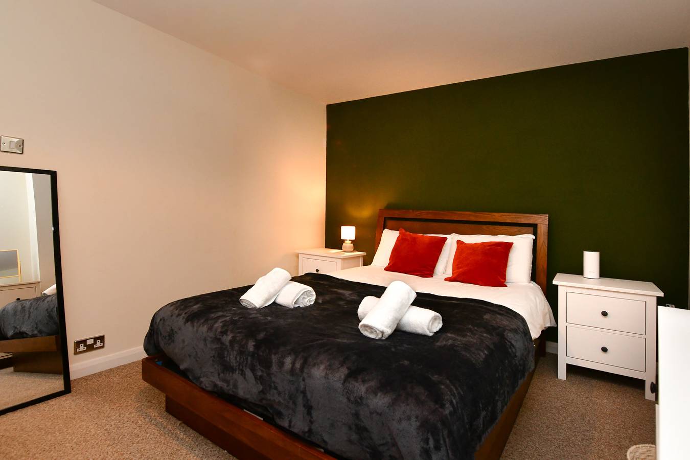 Ganze Wohnung, Ferienwohnung für 2 Personen mit Balkon in Penarth, Cardiff