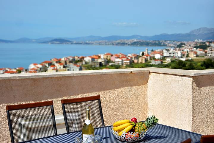 Entire apartment, One bedroom apartment Radeljic A3 in Podstrana in Podstrana, Split-Dalmatia
