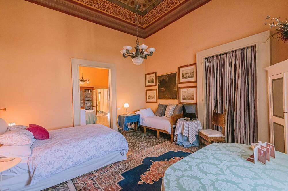 Palazzo to live in, historic center, gardens terraces, 7 km from the sea in Fermo (Village), Fermo