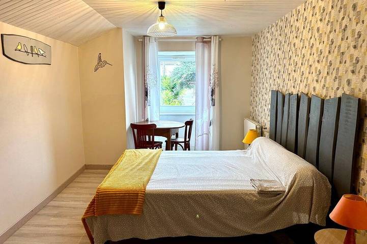 Gîte pour 6 personnes, avec jardin à Yssingeaux - 4