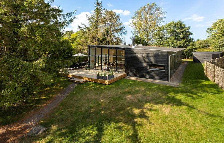 Ferienhaus für 10 Personen, mit Whirlpool und Terrasse - 1