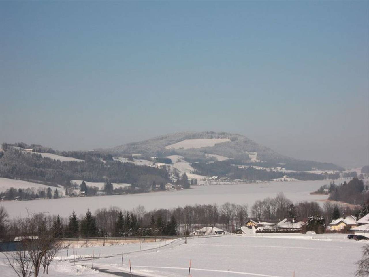 Ganze Ferienwohnung, Pension Winter Am Irrsee - Ferienwohnung Guten Morgen Sonne 2. Stock in Salzkammergut-Berge, Mondsee & Irrsee