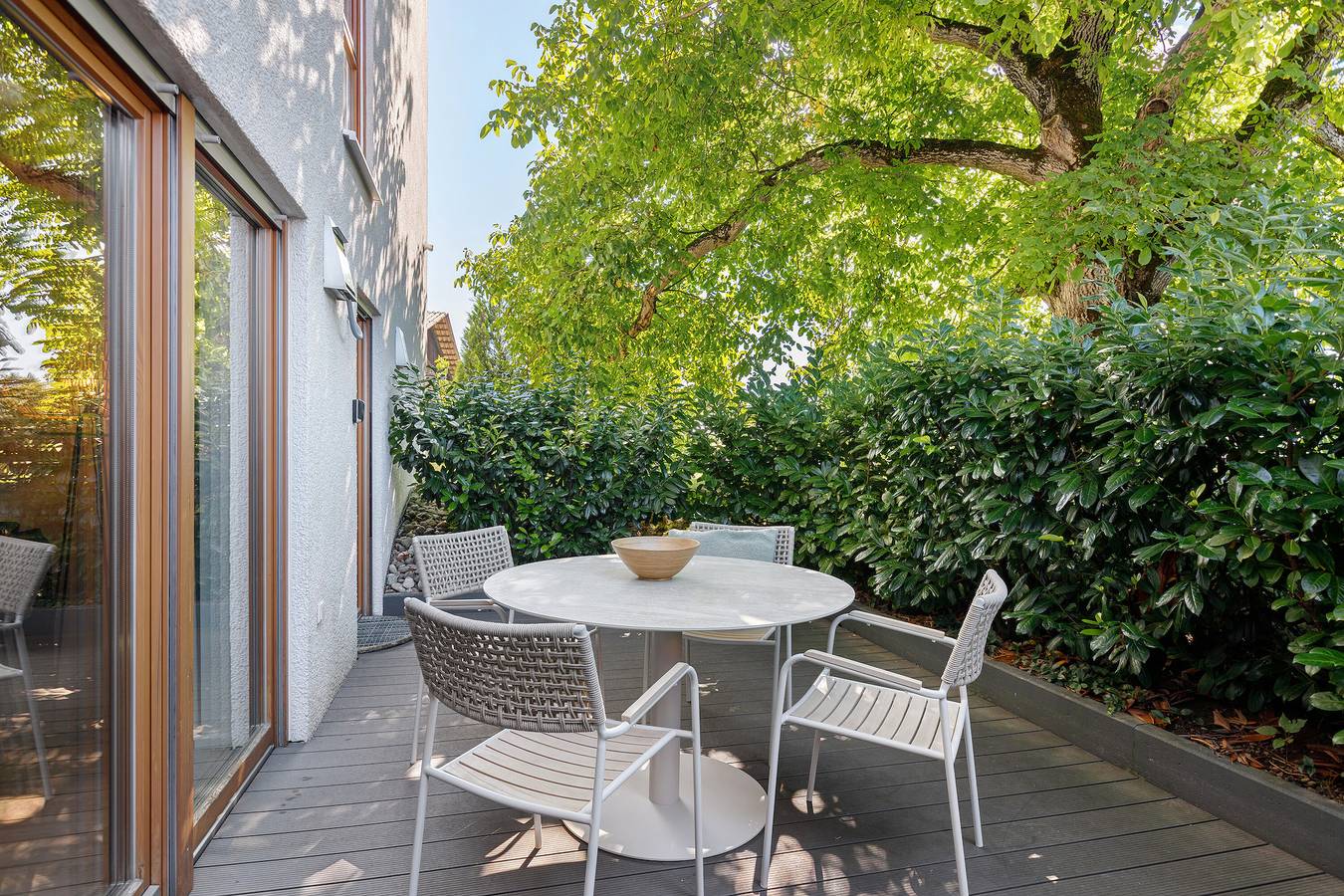 Ganze Wohnung, Apartment 'Fewo Spectrum' mit privater Terrasse und Wlan in Überlingen, Bodenseekreis