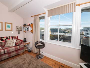 Holiday Home for 4 People in Dartmouth, Devon, Photo 4