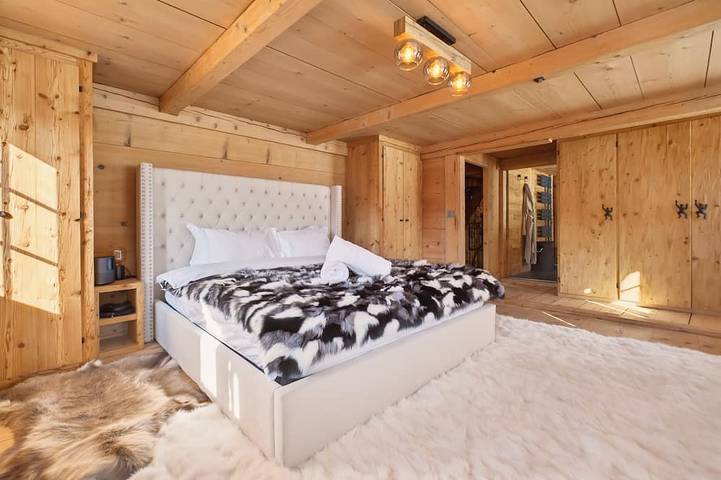 Luxuriöses Schweizer Heidi Bergchalet nahe Gstaad in Gstaad, Saanen