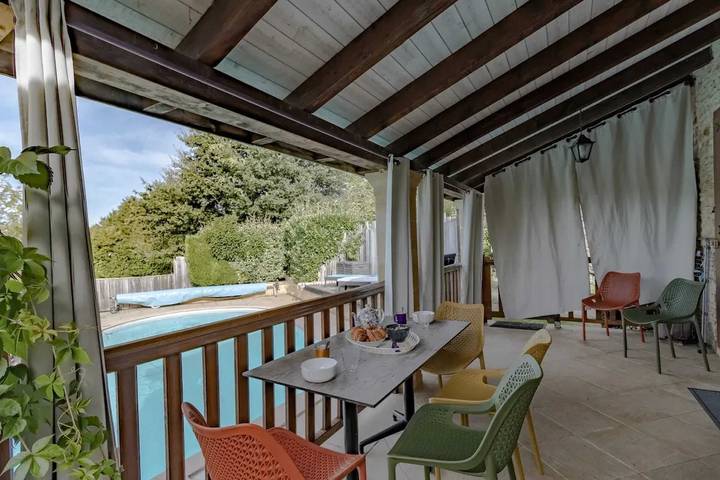 Villa pour 6 personnes, avec piscine et jardin, animaux acceptés - 1