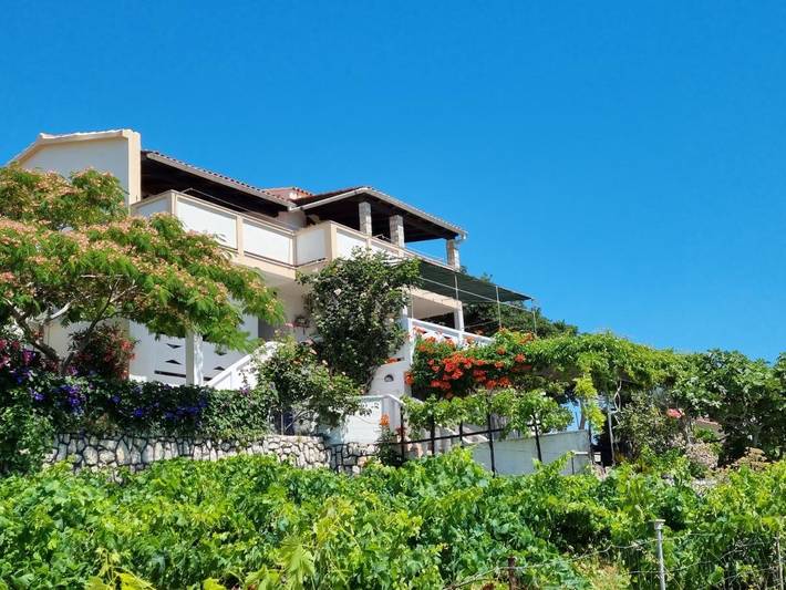 Ferienwohnung für 10 Personen, mit Ausblick und Garten sowie Balkon - 1