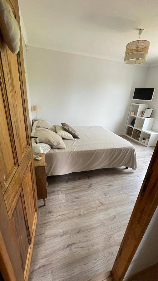 Chambre privée chez l habitant au mas des fontaines in Jonquières-Saint-Vincent, Région de Nîmes
