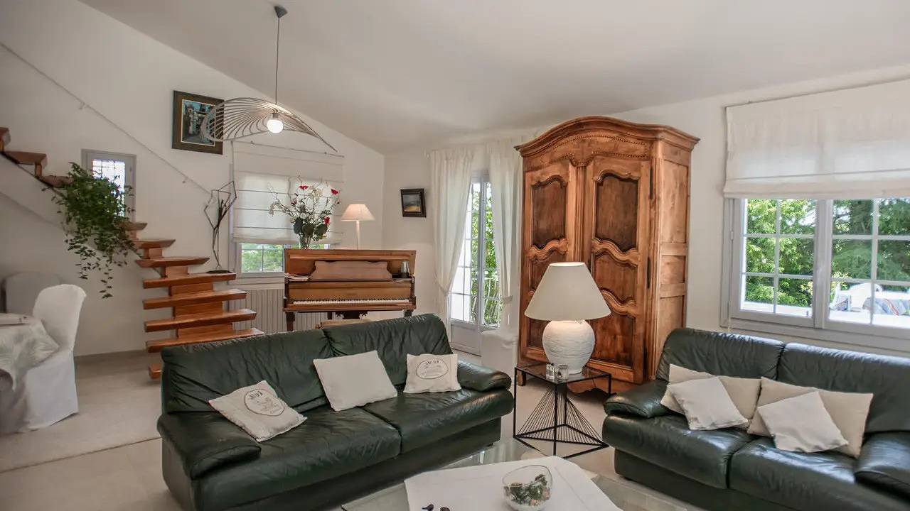 Ferienhaus für 8 Personen (180 m²) in Céreste in Céreste, Parc naturel régional du Luberon