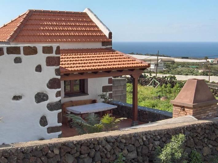 Apartamento para 4 personas, con Terraza además de Jardín y Vistas en Los Mocanes