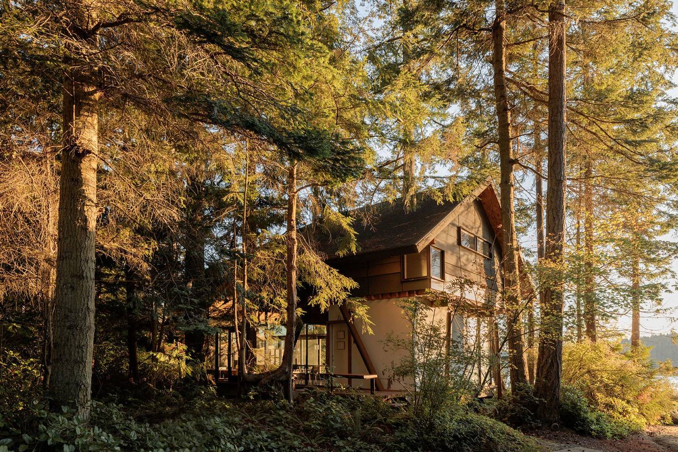 Conner Glass Cabin by Boutique in Puget Sound