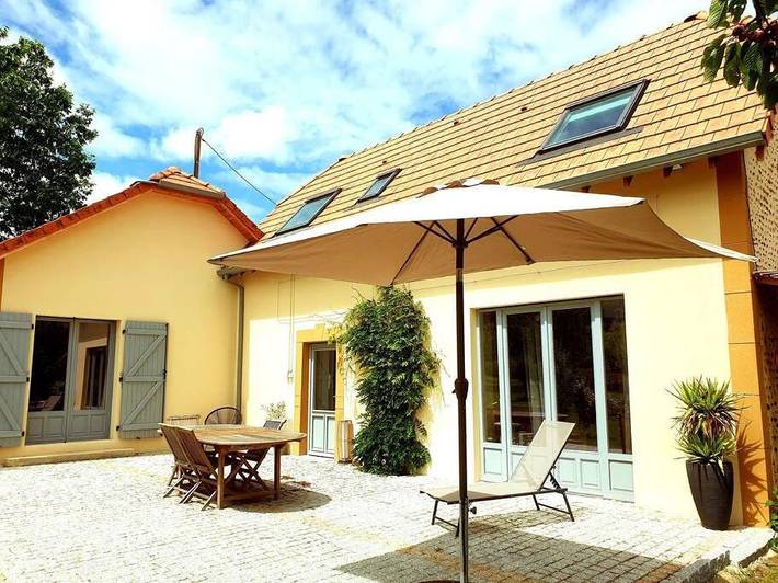 Location de vacances pour 6 personnes, avec terrasse et jardin, animaux acceptés dans Samsons-Lion