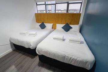 Glamping for 8 People in Liverpool, Merseyside, Photo 3