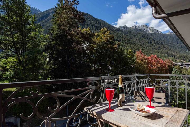 Gîte pour 6 personnes, avec balcon/terrasse et balcon dans Office De Tourisme De Chamonix - 3