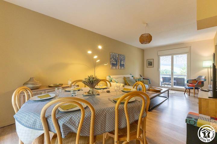 Gîte pour 6 personnes, avec jardin à Murat-le-Quaire - 3