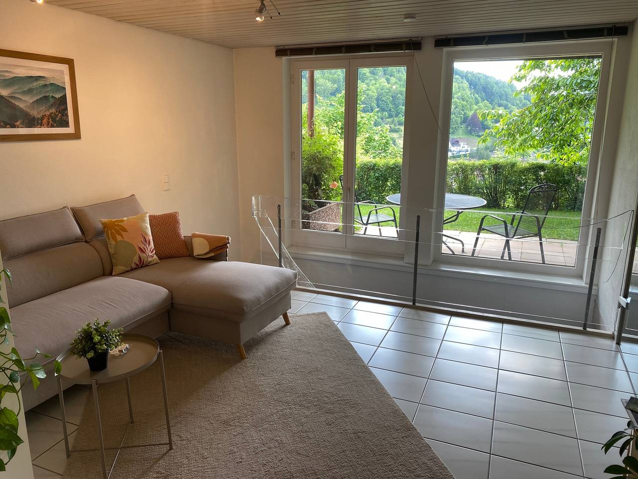 Ganze Wohnung, Ferienwohnung 'Höhneck' mit Bergblick, privater Terrasse und Wi-Fi in Alpirsbach, Kinzigtal
