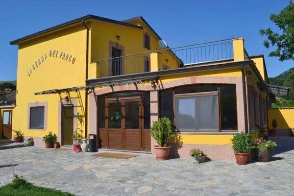Casa vacanza per 3 persone, con Balcone e Terrazza nonché Giardino e Panorama a Mormanno