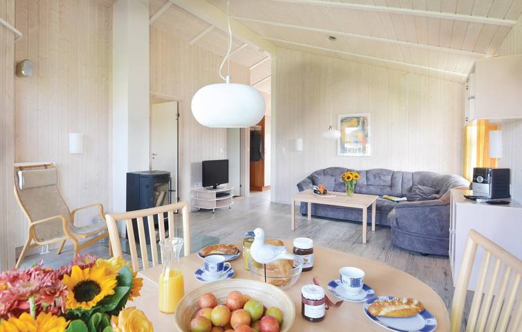 Ferienhaus für 8 Personen, mit Sauna und Garten sowie Whirlpool und Terrasse, mit Haustier in Schönhagen - 4