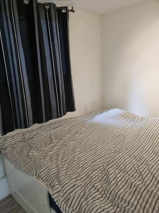 Gîte pour 6 personnes, avec vue et terrasse, animaux acceptés à Arcueil - 4