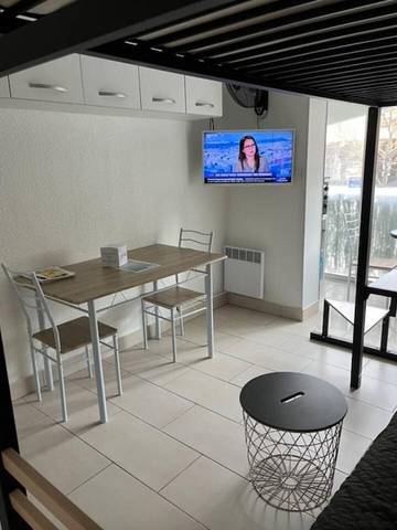 Gîte pour 2 personnes, avec terrasse dans Plage du Point-Zéro