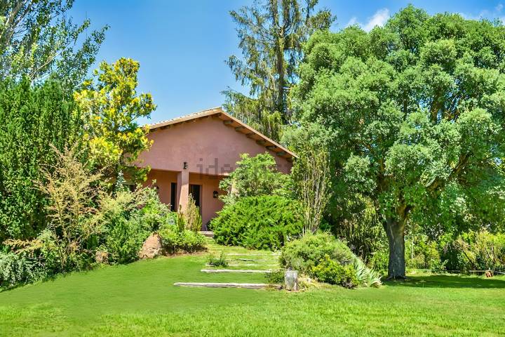 Chalet 'De Prades' avec vue sur la montagne, terrasse privée et Wi-Fi in Prades (Espagne), Baix Camp