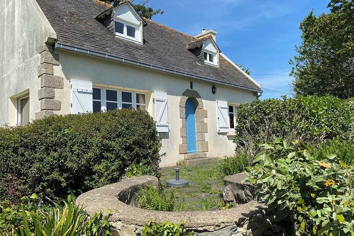 Location de vacances pour 6 personnes, avec terrasse et jardin, animaux acceptés dans Plage Trez Malaouen
