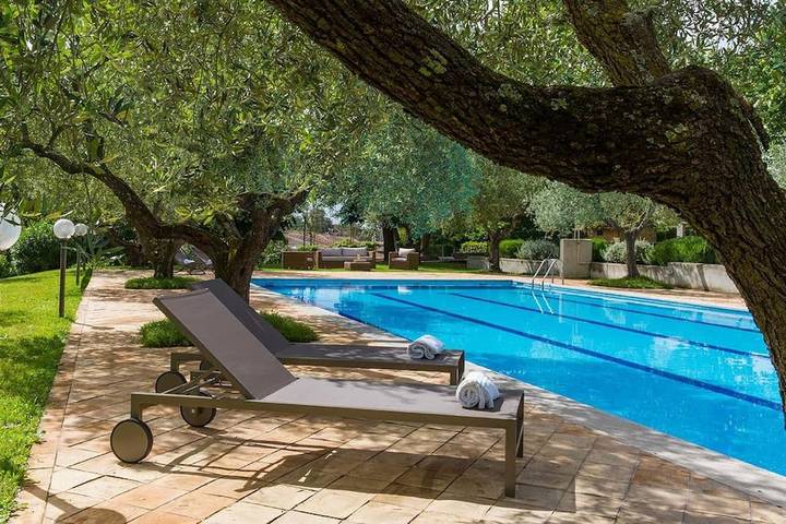 Villa pour 13 personnes, avec Terrasse et Jardin ainsi que Piscine et Vue à Rome - 2