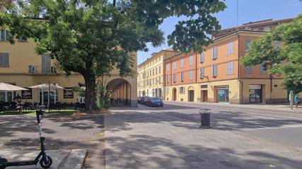Maison d’hôte pour 2 personnes, avec balcon à Reggio d'Émilie