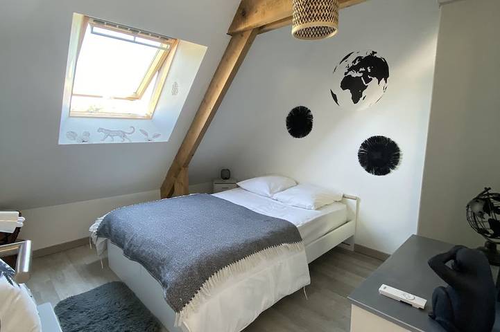 Location de vacances pour 10 personnes, avec terrasse et jardin dans Pen Bé - 2