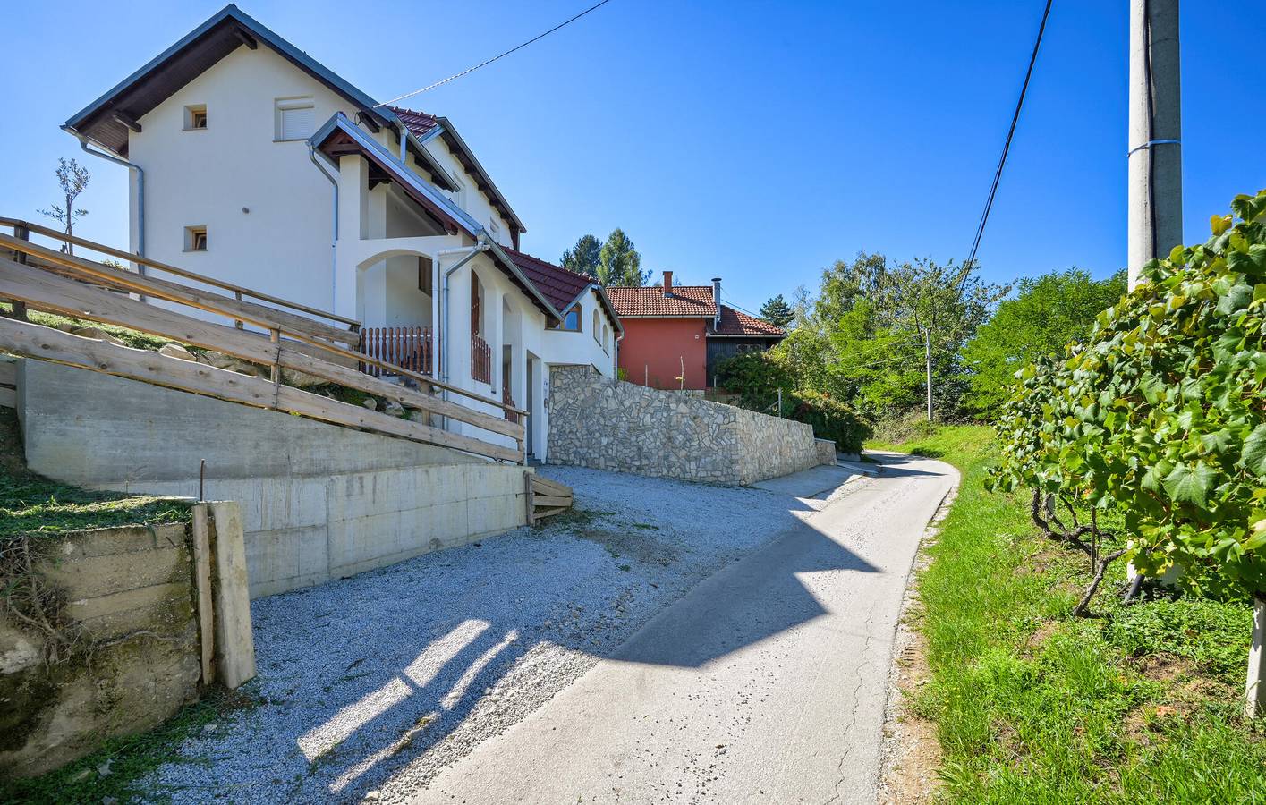 Holiday home for 8 people with terrace in Varazdin