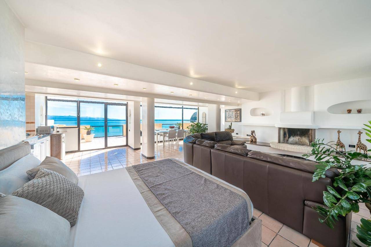 Appartamento intero, Apartment in Poetto (Cagliari), Cagliari