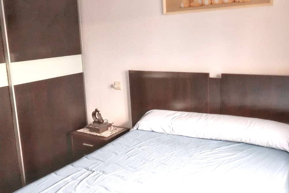 Entire apartment, Homerez - Spacious Apartment in Zamora Centre with Terrace in Zamora, Zamora Province