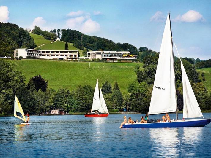 Hôtel pour 3 personnes, avec Terrasse ainsi que Vue et Vue sur le lac dans Mondsee