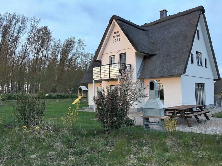 Ferienpark für 11 Personen, mit Garten und Sauna sowie Ausblick, mit Haustier