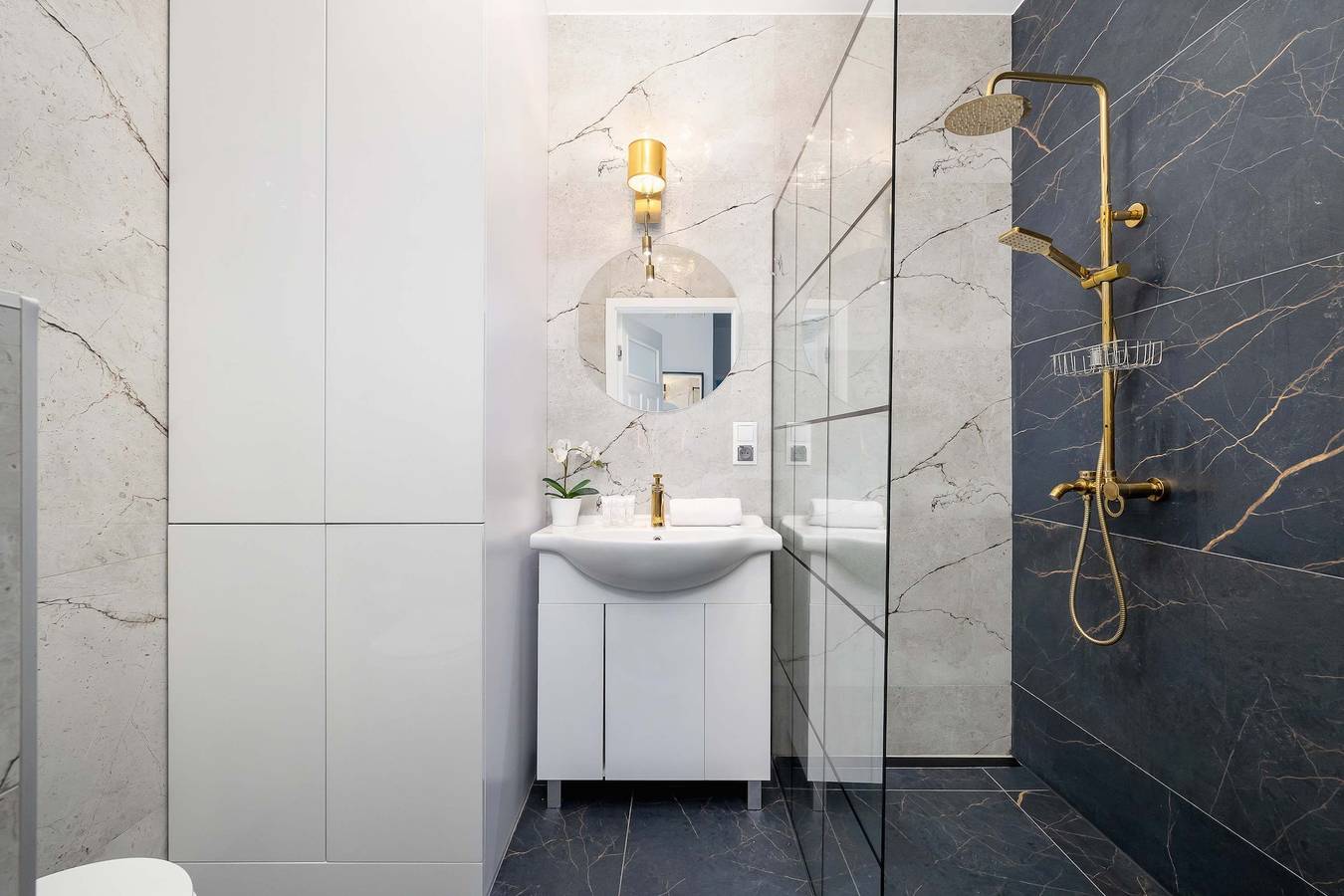 Entire apartment, Mogilska 120B Family Apartment Parking in Cracow, Lesser Poland