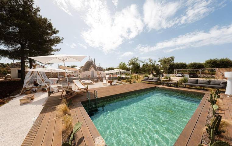 Villa per 8 persone, con panorama e piscina nonché giardino, con animali domestici a Castellana Grotte