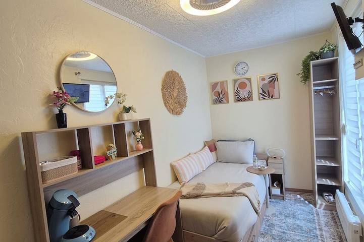 Independent studio in Châlons-en-Champagne, Marne