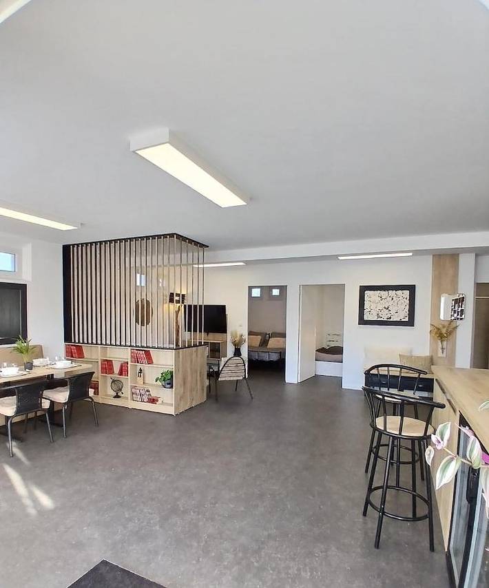 Appartement de vacances pour 7 personnes, avec vue et jardin