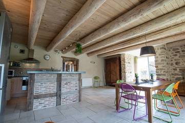 Maison De Vacances pour 6 Personnes dans Saint-Jean-des-Ollières, Région de Clermont-Ferrand, Photo 1