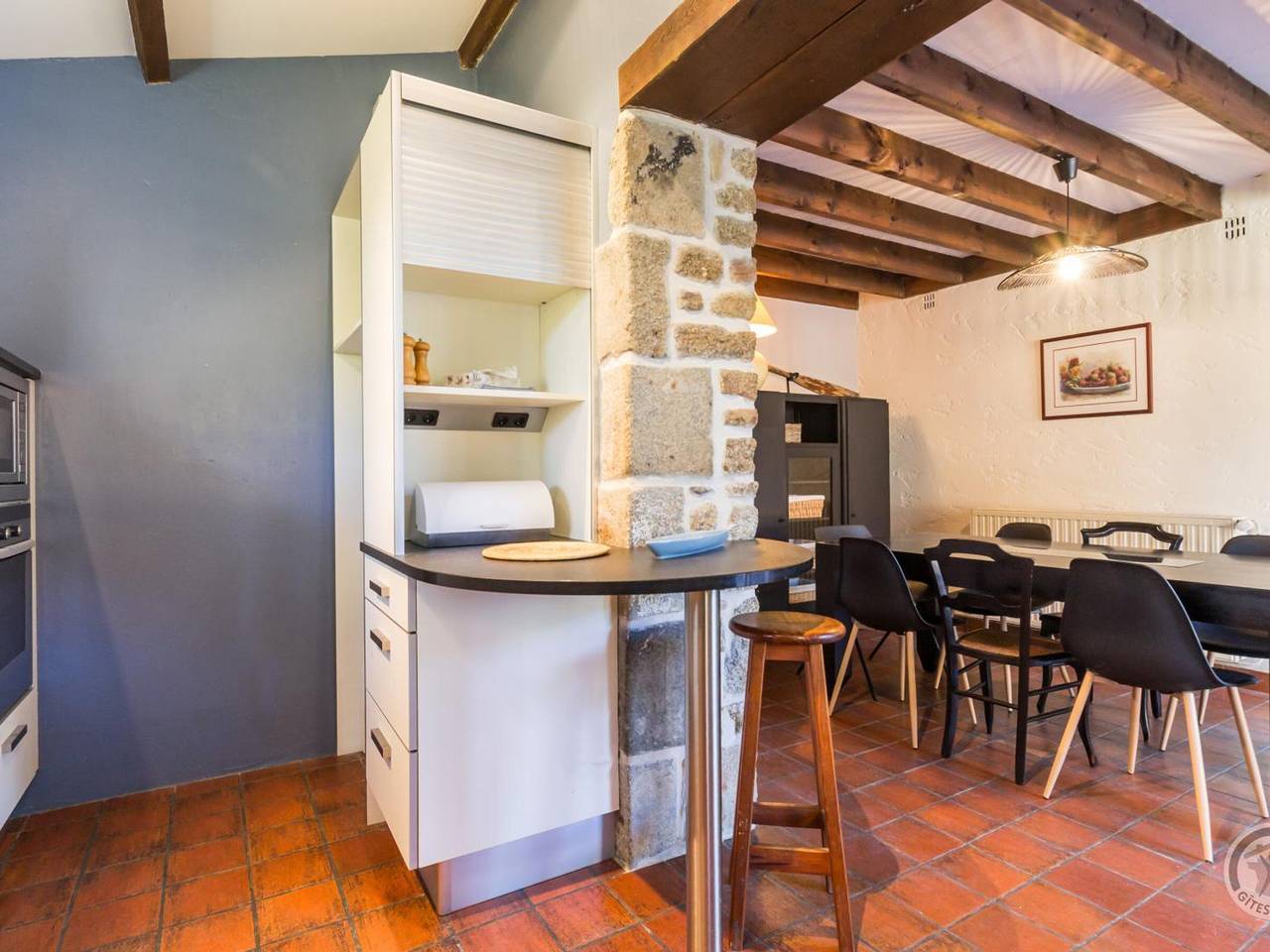 Maison de charme avec spa, près de la plage et du Mont Saint-Michel, idéale pour famille in Jullouville, Côte de la Déroute