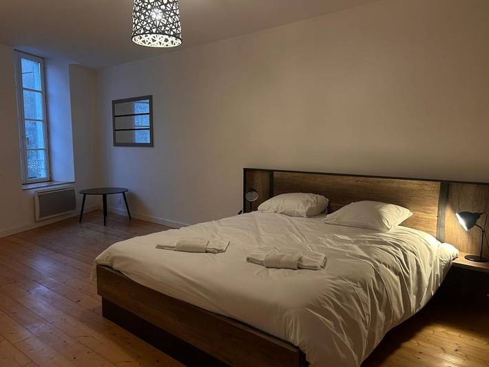 Location de vacances pour 6 personnes, avec Terrasse à Parthenay - 3