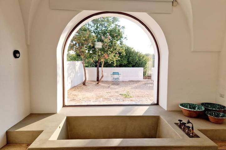 Alojamiento y desayuno para 2 personas, con jardín y piscina - 1