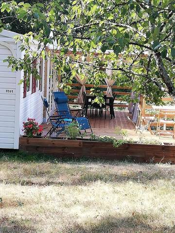Gîte pour 5 personnes, avec terrasse à Vaour
