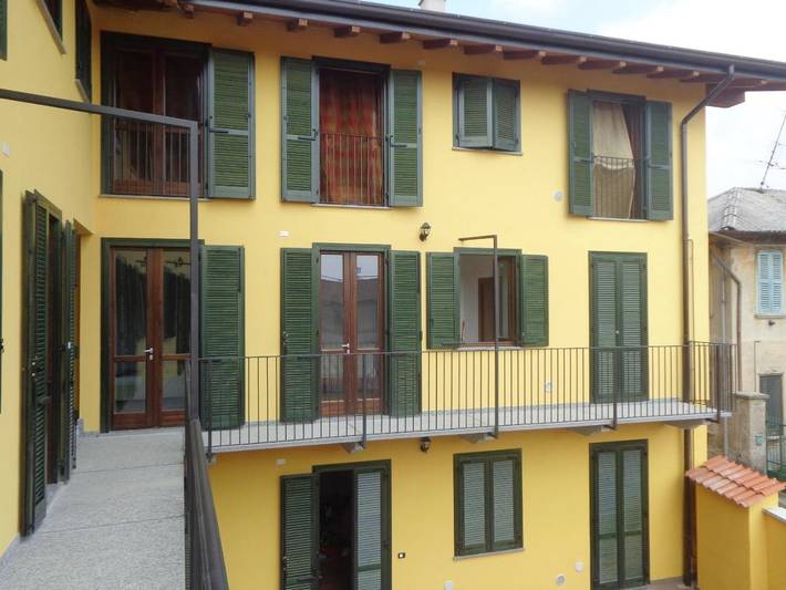 Casa vacanza per 2 persone, con Balcone e Terrazza nonché Giardino e Panorama a Fagnano Olona