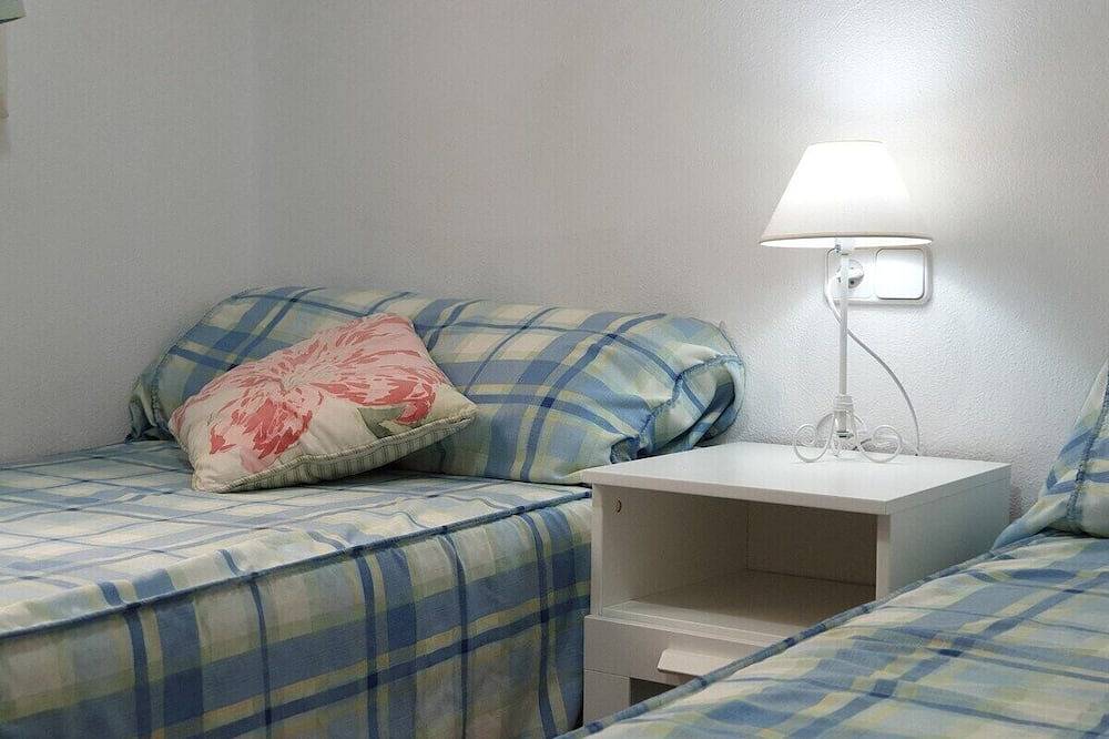 Apartamento entero, F76. Vistas al mar en Fornells! in Fornells, Es Mercadal