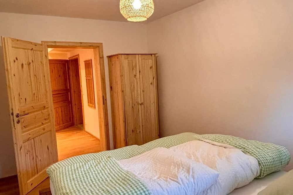 Ganze Wohnung, Idylische Ferienwohnung mitten im Weinort in Erlabrunn, Fränkisches Weinland