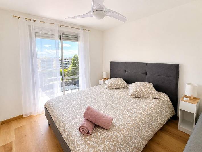 Gîte pour 5 personnes, avec Terrasse et Vue à Port-de-Bouc - 2