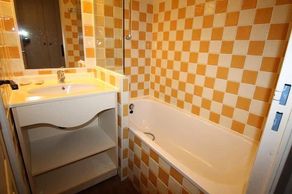 Ganze Wohnung, 2 Zimmer im Erdgeschoss Les Parcs de Grimaud in Grimaud, Mittelmeerküste (Frankreich)