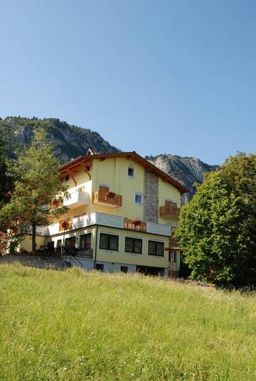 Hôtel pour 2 personnes, avec jardin à Fai della Paganella