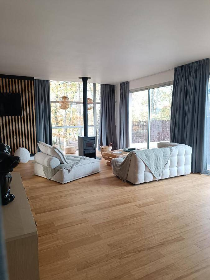 Gîte pour 4 personnes, avec vue ainsi que jardin et piscine, animaux acceptés à Albias - 2